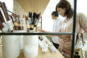 御社のロゴを入れたIDパスを使用する